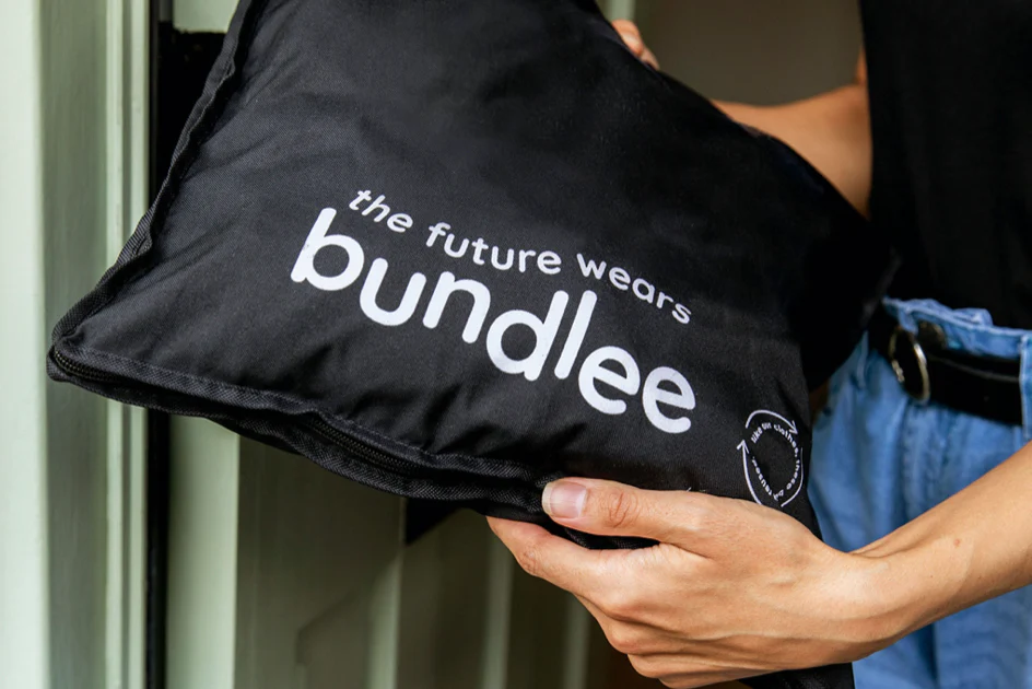 BUNDLEE